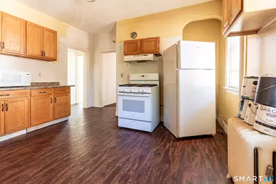 28 Edgewood Street, Hartford, CT 06112 - Photo 33
