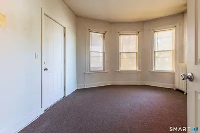 28 Edgewood Street, Hartford, CT 06112 - Photo 31