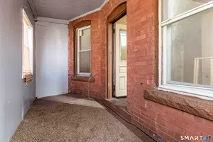 28 Edgewood St, Hartford, CT 06112 - Photo 29