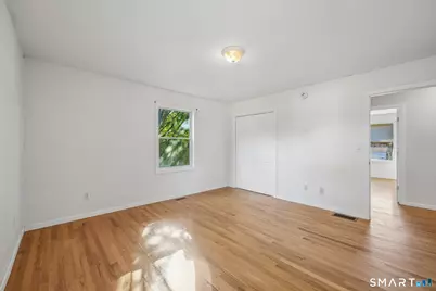 15 Barker Place, Branford, CT 06405 - Photo 17