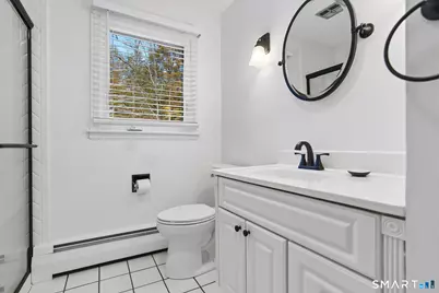 32 Wildwood Lane, East Hampton, CT 06424 - Photo 17