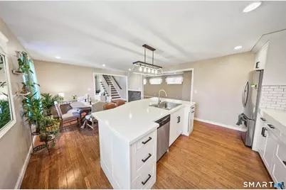 50 Shiring Lane, Waterbury, CT 06708 - Photo 9