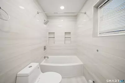 1660 Reservoir Avenue #1, Bridgeport, CT 06606 - Photo 17