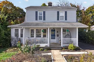 71 Clinton St, Waterbury, CT 06710 - Photo 1