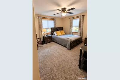 290 Strong Street, East Haven, CT 06512 - Photo 9