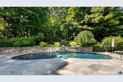73 Foggwood Circle, Fairfield, CT 06824 - Photo 19