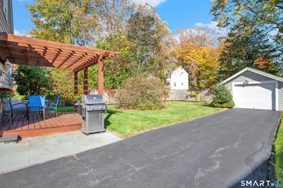 6 Willow Road, Branford, CT 06405 - Photo 5