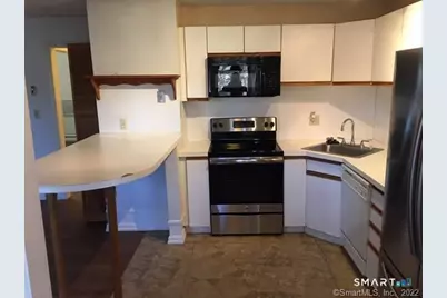 239 Old Farms Road #16E, Avon, CT 06001 - Photo 5