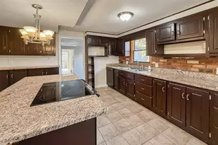 154 Newgate Rd, East Granby, CT 06026 - Photo 7