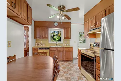 58 Muriel Drive, Stamford, CT 06907 - Photo 9