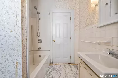72 Collins Street, Waterbury, CT 06704 - Photo 33