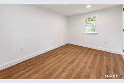 28 Pleasant Avenue, East Haven, CT 06512 - Photo 7