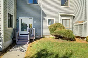 91 Turtle Bay Dr, Branford, CT 06405 - Photo 1