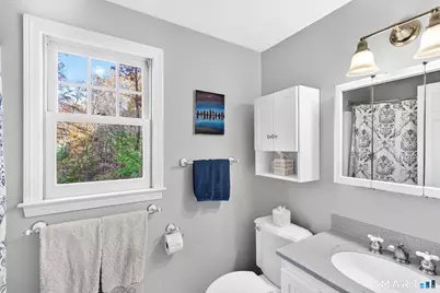 6 Lawton Drive, Simsbury, CT 06070 - Photo 31