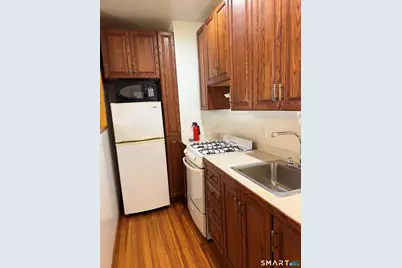 38 Harbor Street #2, Stamford, CT 06902 - Photo 9