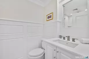 85 Memorial Rd, West Hartford, CT 06107 - Photo 27