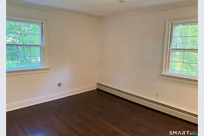 40 Sturbridge Lane, Trumbull, CT 06611 - Photo 9