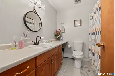 263 Williamstown Court #263, Newington, CT 06111 - Photo 13