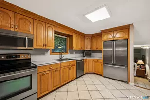 20 Highmeadow Rd, Rocky Hill, CT 06067 - Photo 13