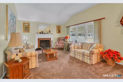 7 Dogwood Lane, Newington, CT 06111 - Photo 17