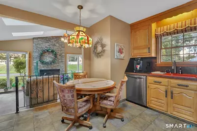 7 Dogwood Lane, Newington, CT 06111 - Photo 13