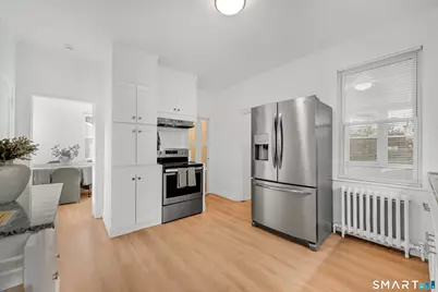 36 Ward Place, Hartford, CT 06106 - Photo 11