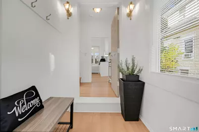 36 Ward Place, Hartford, CT 06106 - Photo 5