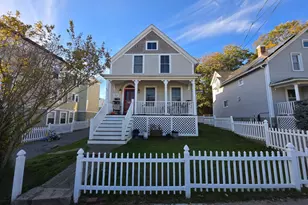 63 Belden St, New London, CT 06320 - Photo 1