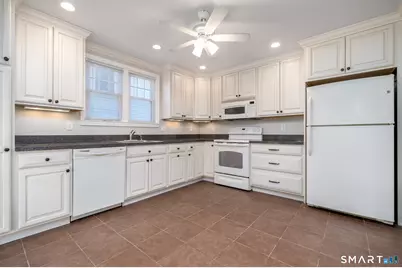 25 Ogden Road, Stamford, CT 06905 - Photo 3