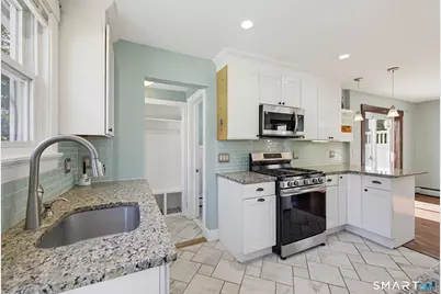 [Address not provided], Manchester, CT 06040 - Photo 17