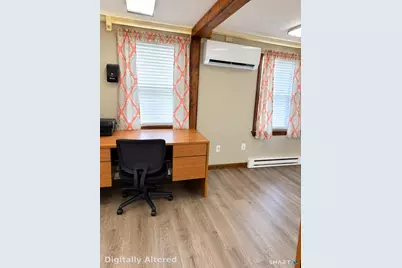 138 Broadway, Norwich, CT 06360 - Photo 3