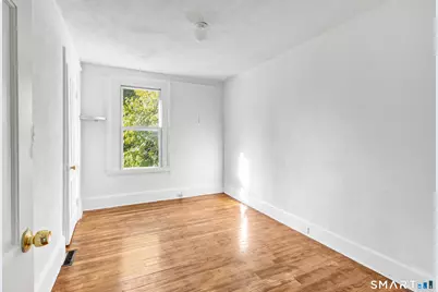 449-451 Brooks Street, Bridgeport, CT 06608 - Photo 17