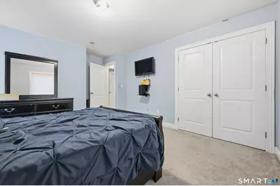 126 Conrad Drive, New Haven, CT 06515 - Photo 17