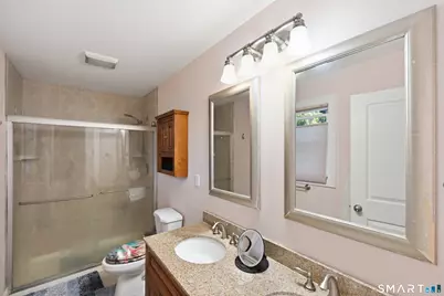 126 Conrad Drive, New Haven, CT 06515 - Photo 23