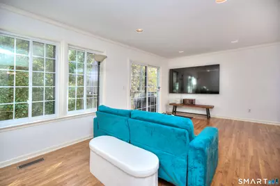 105 Columbus Place #4, Stamford, CT 06907 - Photo 7