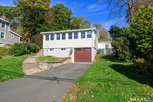 7 Edge Hill Rd, Guilford, CT 06437 - Photo 1