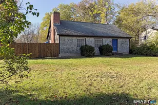 1039 Norwich Rd, Plainfield, CT 06374 - Photo 1