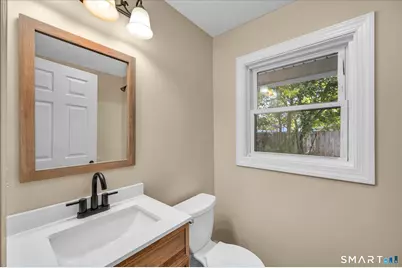 364 Bidwell Street, Manchester, CT 06040 - Photo 19