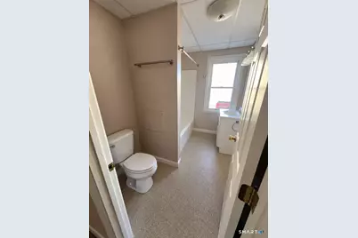 105 South Chestnut Street, Plainfield, CT 06387 - Photo 5