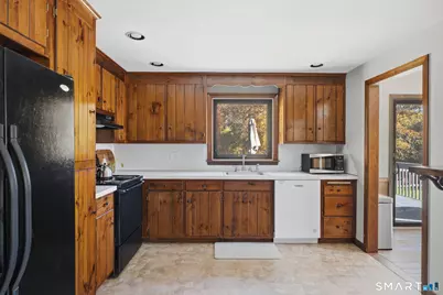 44 Haddam Neck Road, East Hampton, CT 06424 - Photo 13