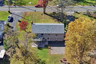 44 Haddam Neck Rd, East Hampton, CT 06424 - Photo 3