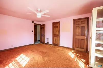 160 Astoria Avenue, Bridgeport, CT 06604 - Photo 31