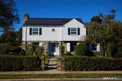 160 Astoria Avenue, Bridgeport, CT 06604 - Photo 3