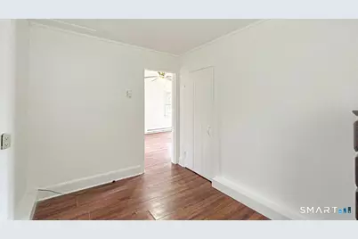1024 Federal Road, Brookfield, CT 06804 - Photo 9