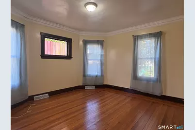 303 2nd Avenue #1, West Haven, CT 06516 - Photo 5