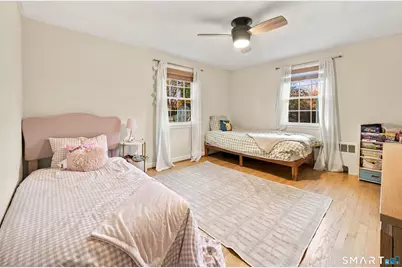 67 Longlane Road, West Hartford, CT 06117 - Photo 23