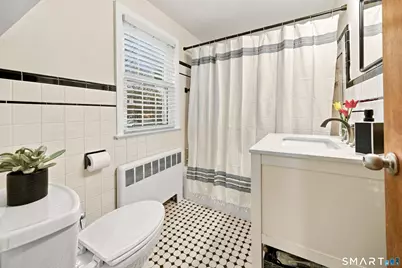 67 Longlane Road, West Hartford, CT 06117 - Photo 25