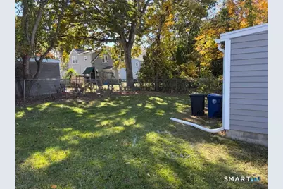 16 Yates Street, West Haven, CT 06516 - Photo 5