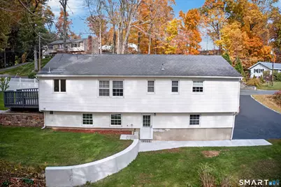 26 Cedar Circle, Beacon Falls, CT 06403 - Photo 11