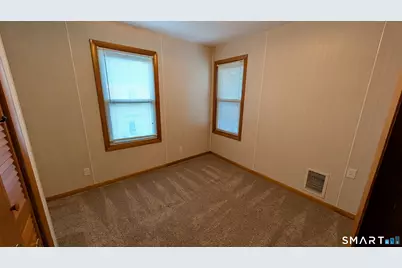 10-12 Parker Terrace #12, Glastonbury, CT 06033 - Photo 15